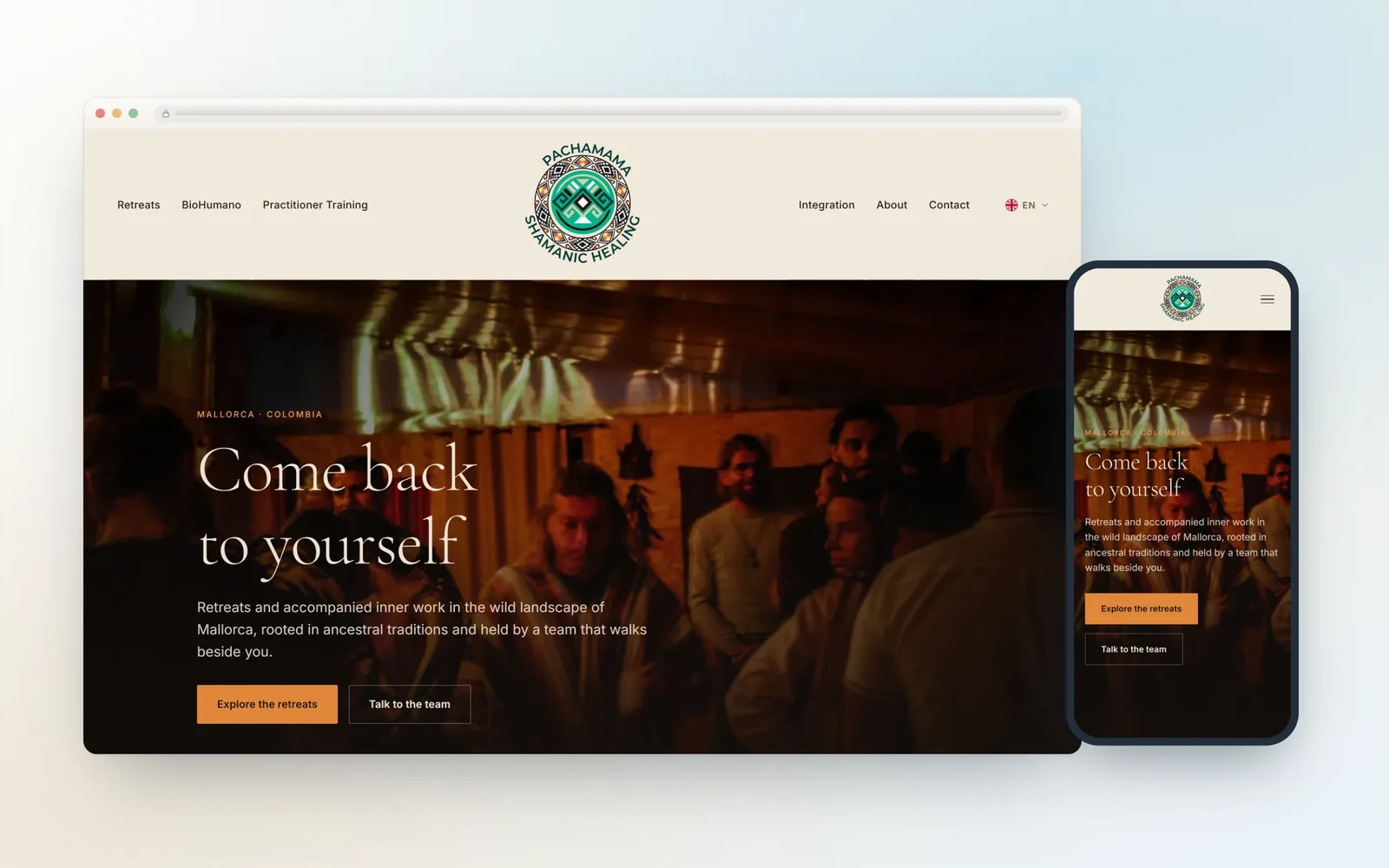 Portada de la web de Pachamama Shamanic Healing en ordenador y móvil, con el titular "Come back to yourself"